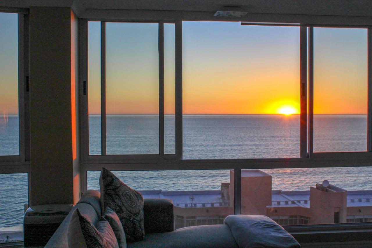 Oceanview Holiday Accommodation Bloubergstrand Exterior photo