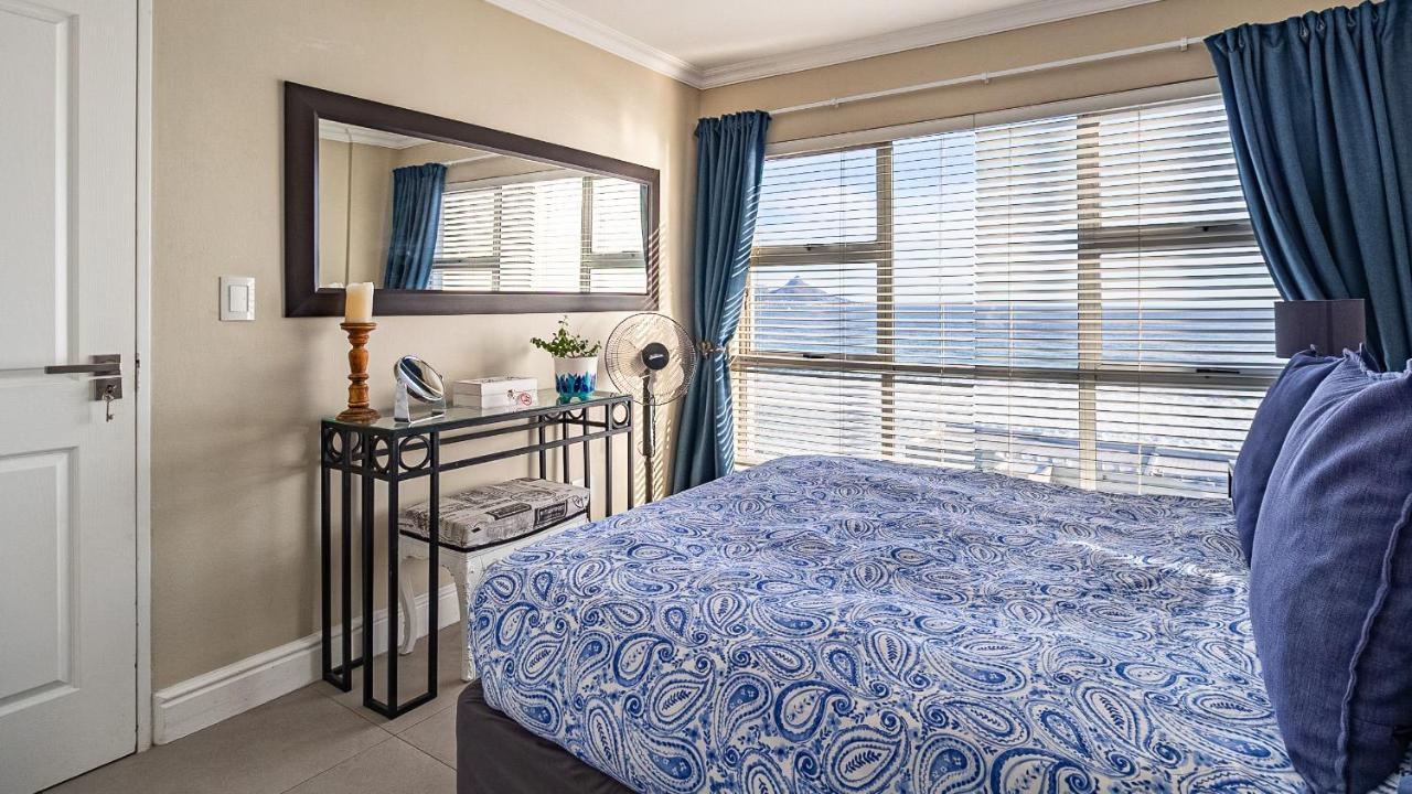 Oceanview Holiday Accommodation Bloubergstrand Exterior photo