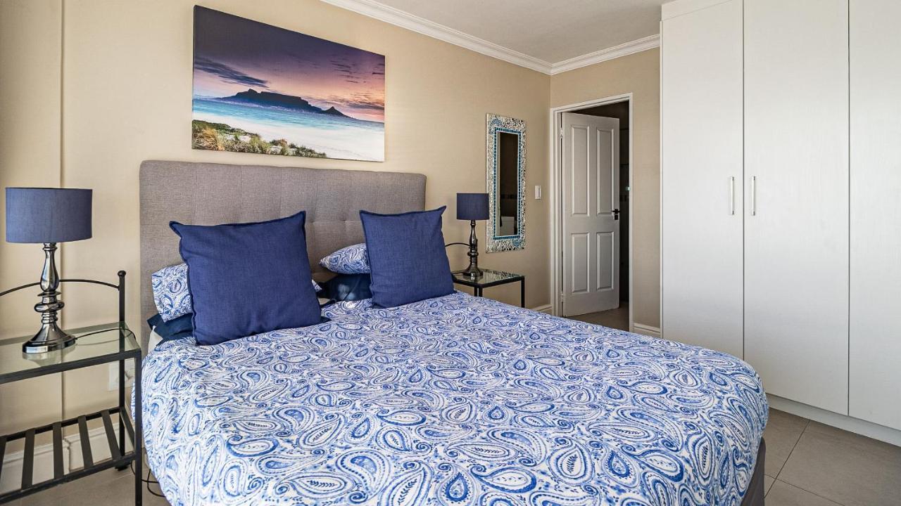 Oceanview Holiday Accommodation Bloubergstrand Exterior photo